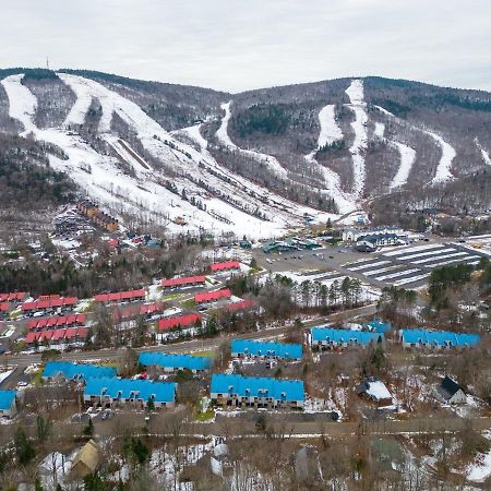 Superbe Condo Face Aux Pentes De Ski Stoneham!!! Extérieur photo